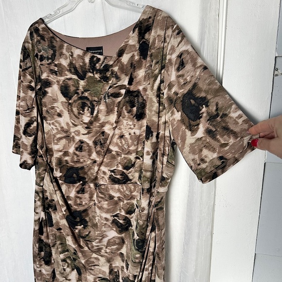 Connected Apparel Elegant Dress Faux Wrap Blurred Camo Print Knee Length - Picture 10 of 16